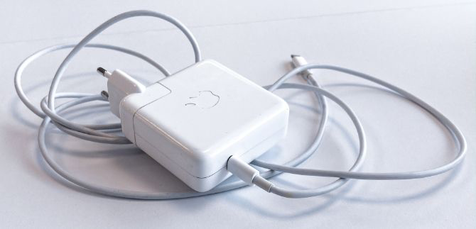 MacBook充电器 MacBook充电器