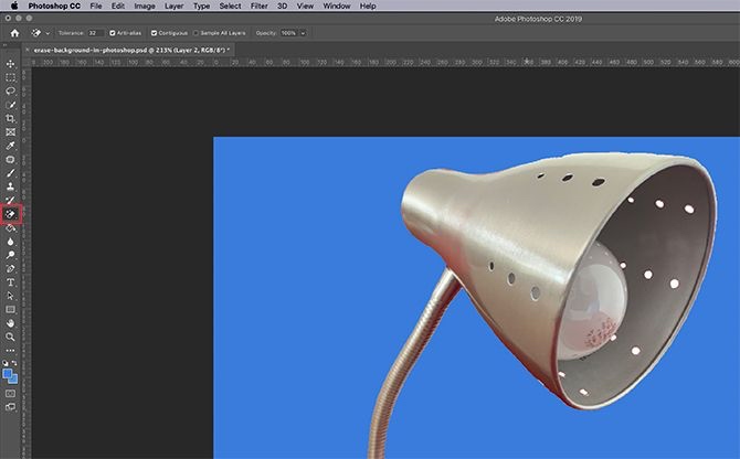 使用魔术橡皮擦工具擦除白色背景 使用魔术橡皮擦工具擦除白色背景
